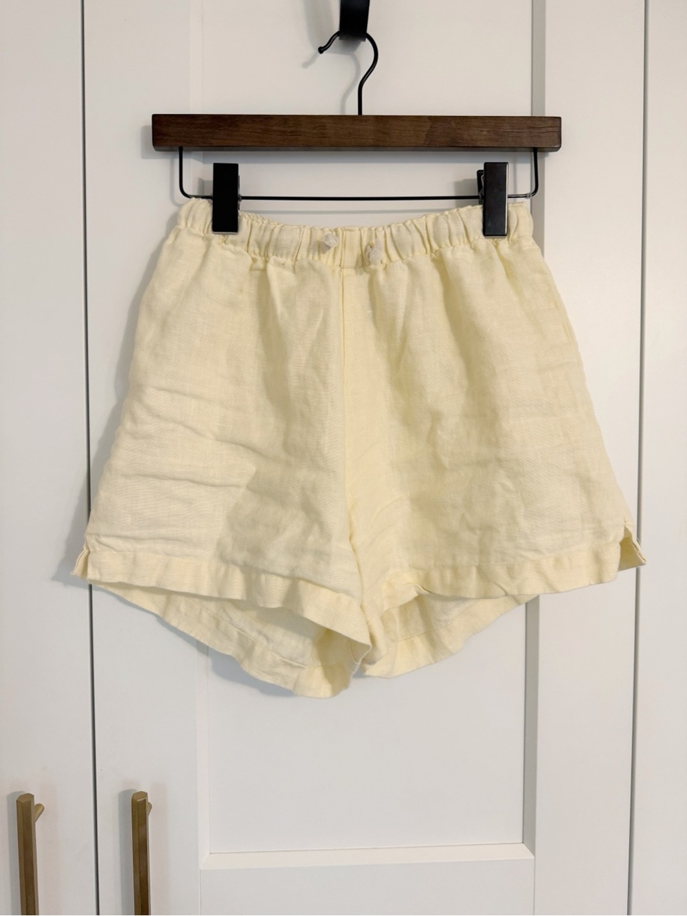 Alex Crane Women’s Small 100% Linen Shorts Butter Pale Yellow Pull On